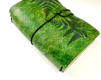 Fern Edge Travelers Notebook cover with edge protector, leather travelers notebook.  Stamped veg tanned leather