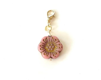 Dusty Rose Large Glass flower simple travelers notebook charm, planner charm, book hook, zipper pull, zipper charm, purse charm