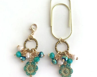 Czech Glass Flower Planner Charm, Gold Tone, TN Accessory