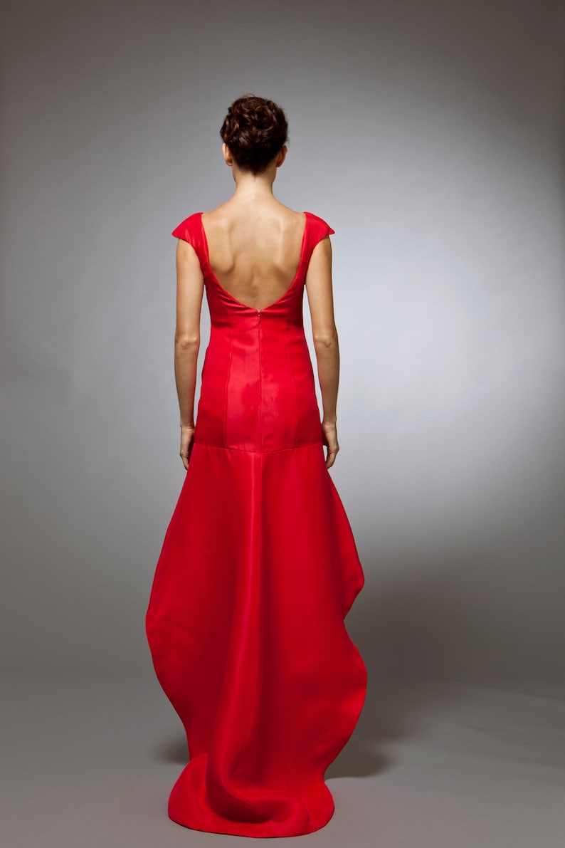 Evening Gown, Cocktail Dress, Bridesmaid, Full Length, Bright Red, Silk Gazar, Scoop neck, Cap sleeves, Cutaway skirt, Sweep train. image 2