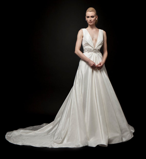 Sexy Wedding Gown Unique Wedding Gown Wedding Dress Draped Etsy