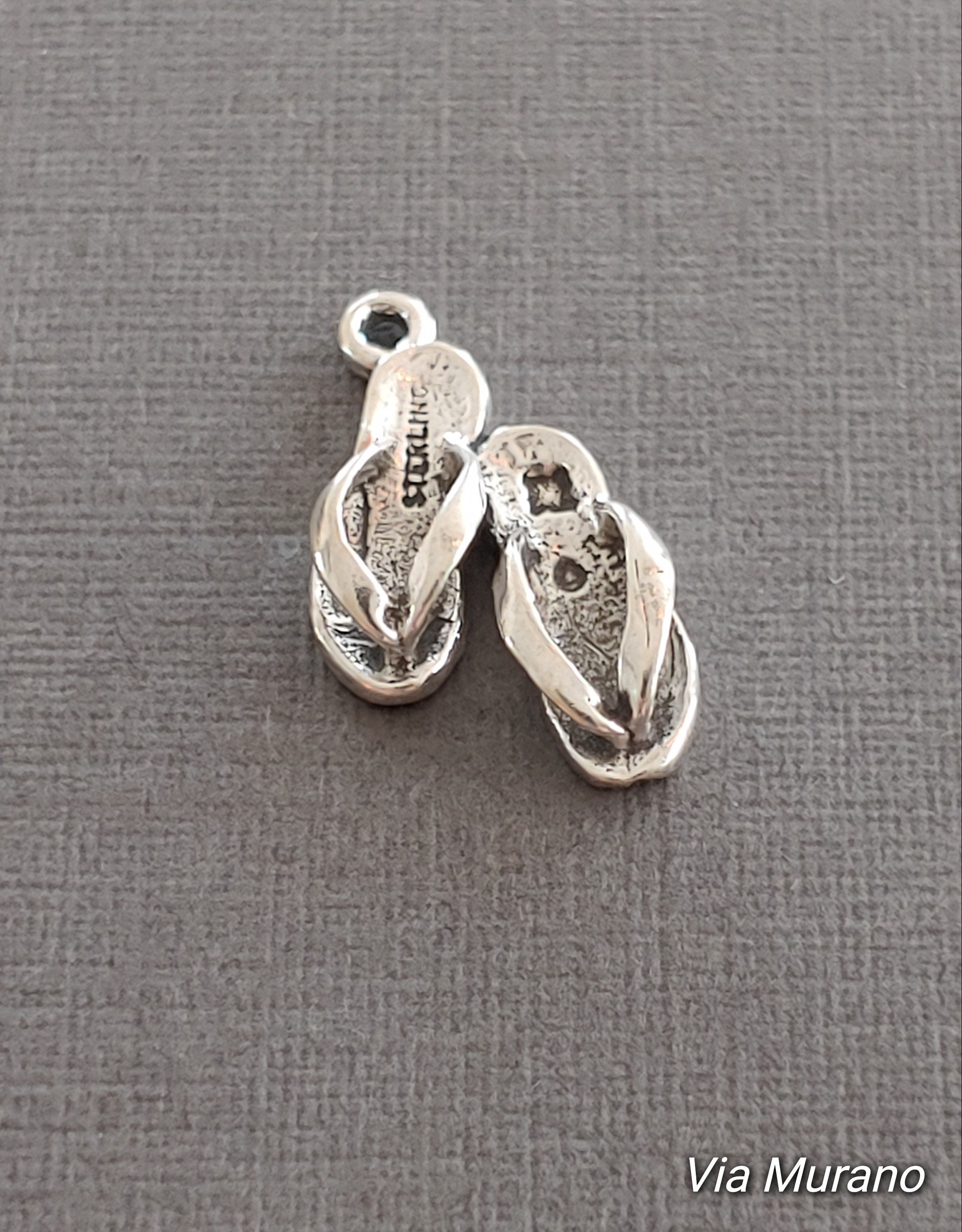 Ciondolo A Forma Di Scarpa Infradito In Argento Sterling, Edizione - Foto 9