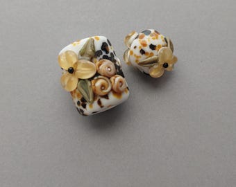 Bead Lot of 2 Handcrafted American Made Glass Lampwork Beads Measuring Approximately 22x17mm and 16x12mm.  Made in USA.