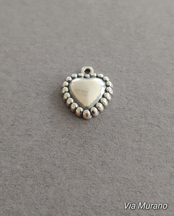 Beadwork Finding - Heart w/Side Link, 24x25mm per pair Beadwork Finding - Heart w/Side Link, 24x25mm per pair