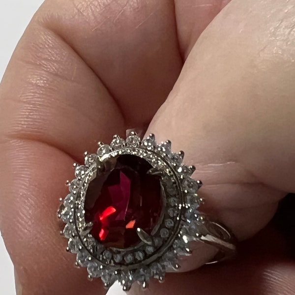 3.52cts Peony Red & White Topaz Sterling Silver Rhodium Plated Ring SZ9.25