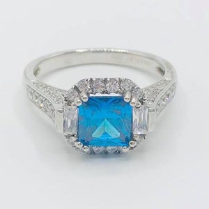 8mm Peacock Blue Quartz & White Sapphire Nickel-Free Sterling Silver Ring Sz 10.5