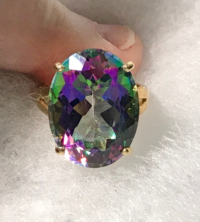 14KT Yellow Gold Green Mystic Topaz Ring sz 7