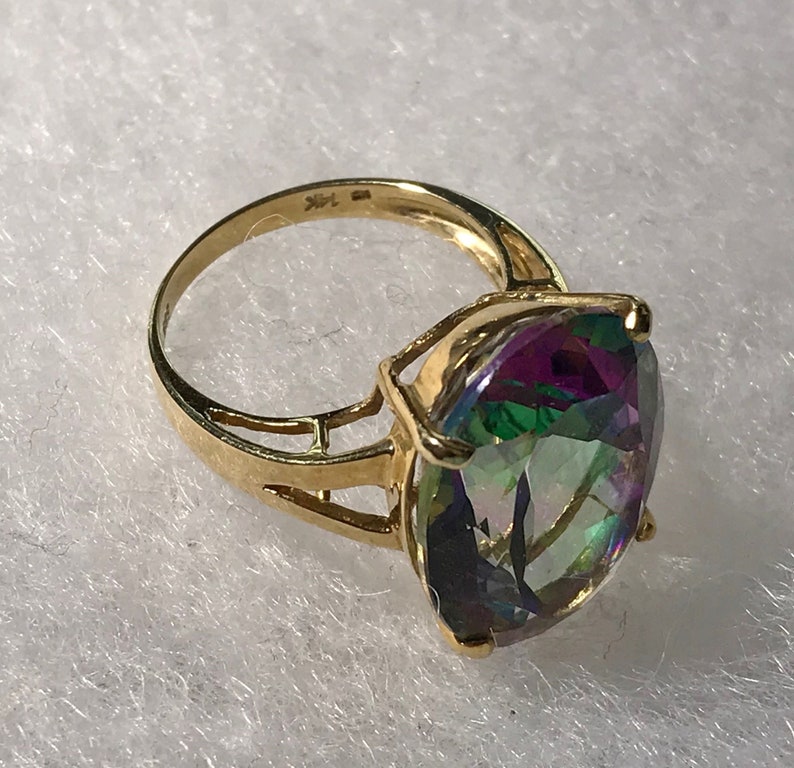 14KT Yellow Gold Green Mystic Topaz Ring sz 7