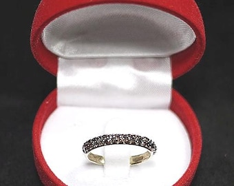 Sterling Silver Black Spinel and Band sz9