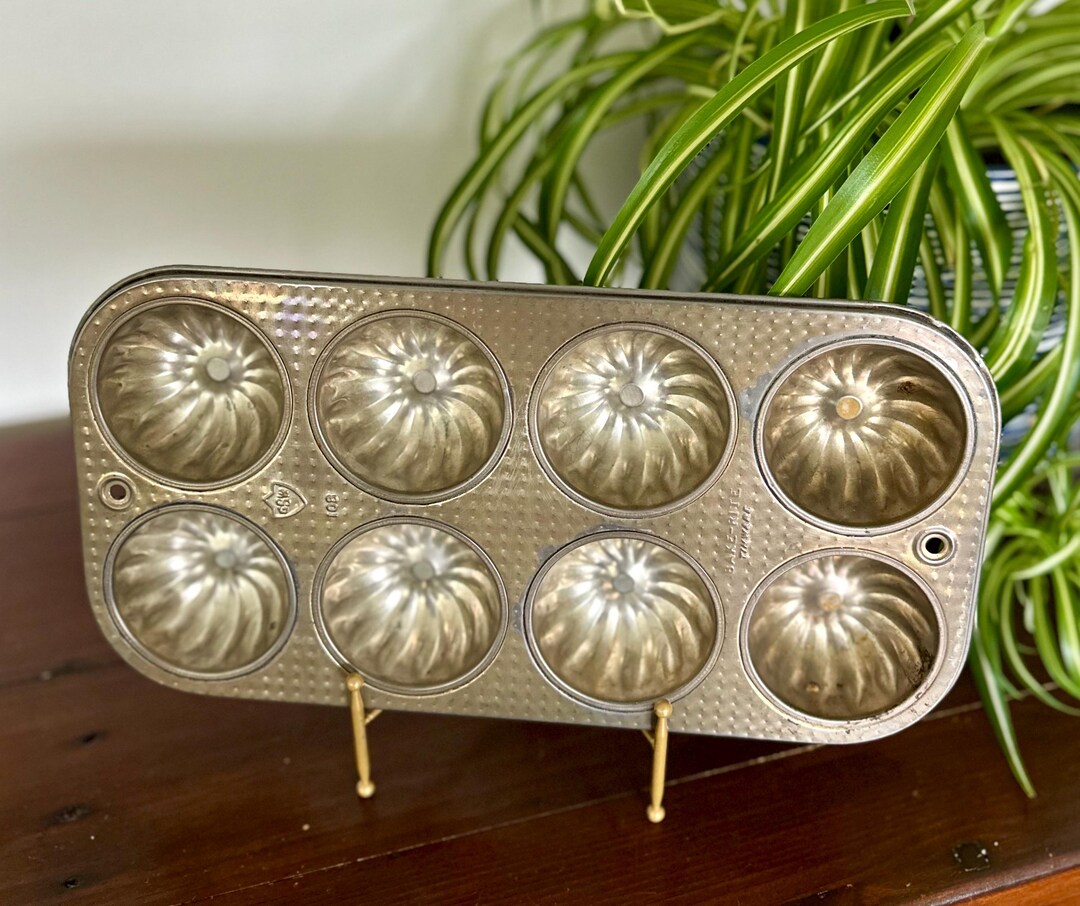 Vintage GSW Bake-rite Tin Muffin Pan Fluted 8 Cup Baking Mold - Etsy