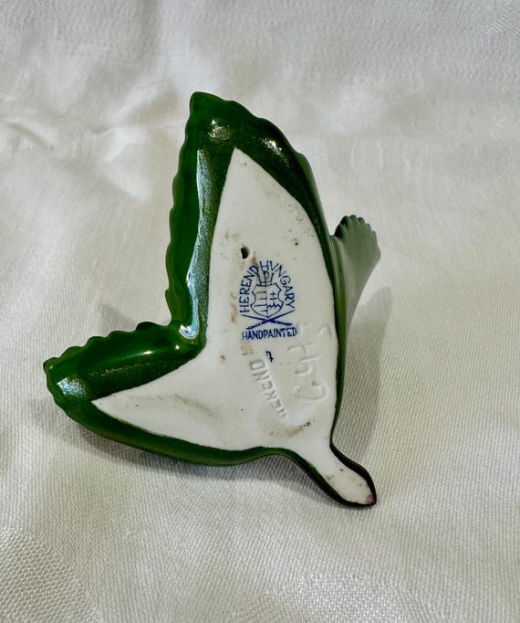 Herend Hungary Figural Leaf Dish With Scholar, Hand Painted