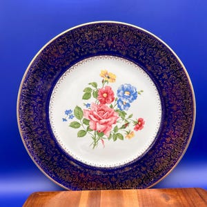 Vintage Salem China Aristocrat Blue Dinner Plate – 23k Gold Trim – Floral & Filigree – 10 3/4 Collectible Mid-Century China