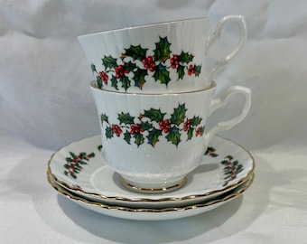 Juego de 2 tazas de té y platillos Royal Stafford Holly de porcelana china navideña
