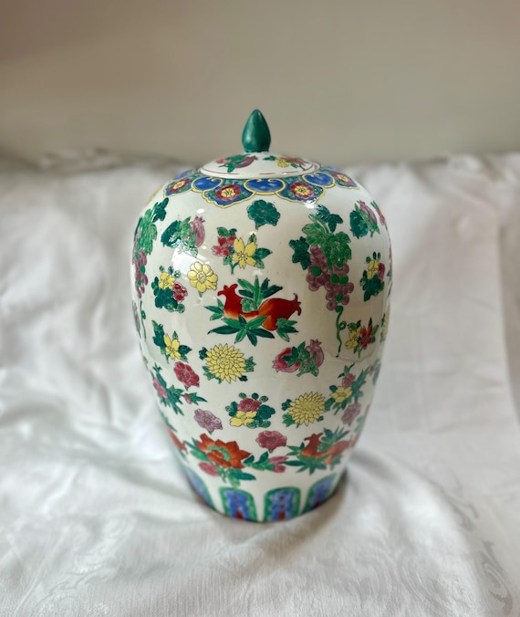 Etsy 壺蓋付き陶器 大きな手描きの中国製磁器蓋付き壺 ファミーユ