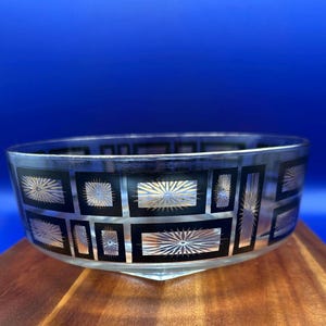 Vintage Janette Glass Bowl: Atomic Sunburst Design, Mid-Century Modern (22 cm)