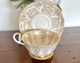 ヴィンテージ ロイヤルグラフトン ボーンチャイナ ティーカップ＆ソーサー イギリス製