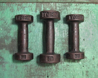 Lot complet musculation fonte 28 mm - 424 kg poids + barres + haltères