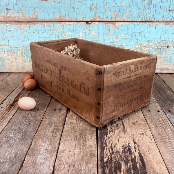 Antique Wood Box Gold Medal Walter Baker & Co Ltd. Premium No. 1 Chocolate Paris Exposition Dorchester Massachusetts Vintage Shipping Crate