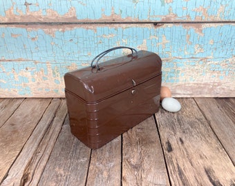Vintage Lunch Box: Steel Metal Spring Loaded Latch; Mid Century Brown Lunchbox