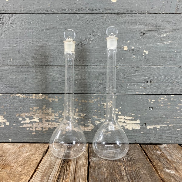 Vintage Set of 2 Science Laboratory Glass Beakers with Stoppers Chemistry Vases Clear Flasks with Lids Pair No. 33 and 90 Medical Bottles