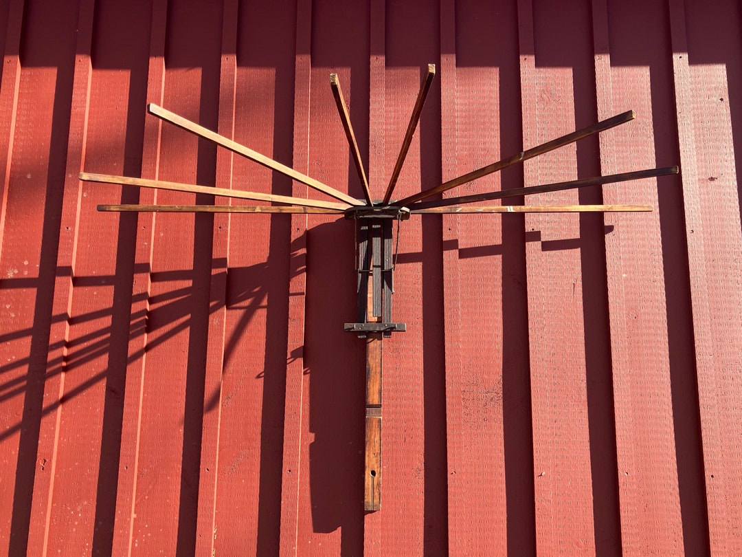 Vintage Wall Mount Laundry Drying Rack Antique Wood & Iron 8 Arms