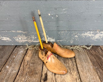 Vintage Antique Pair of Child's Wooden Cobbler Shoe Wood Forms Vintage Pen Holders Candle Display