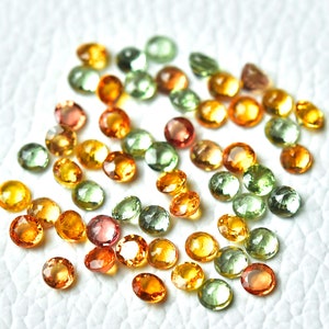 Lote de 5 peças de safiras naturais multifacetadas, 2,5 mm e 3,3 mm, formato redondo, genuínas, verdes e amarelas, lapidadas avulsas (C-20610)