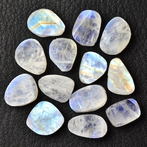 5 Pieces Rainbow Moonstone Druzy Loose Gemstone Lot 9x10mm to 10x13mm Free From Shape Druzy Cabochons Natural Gems Stones Cabs C-1761