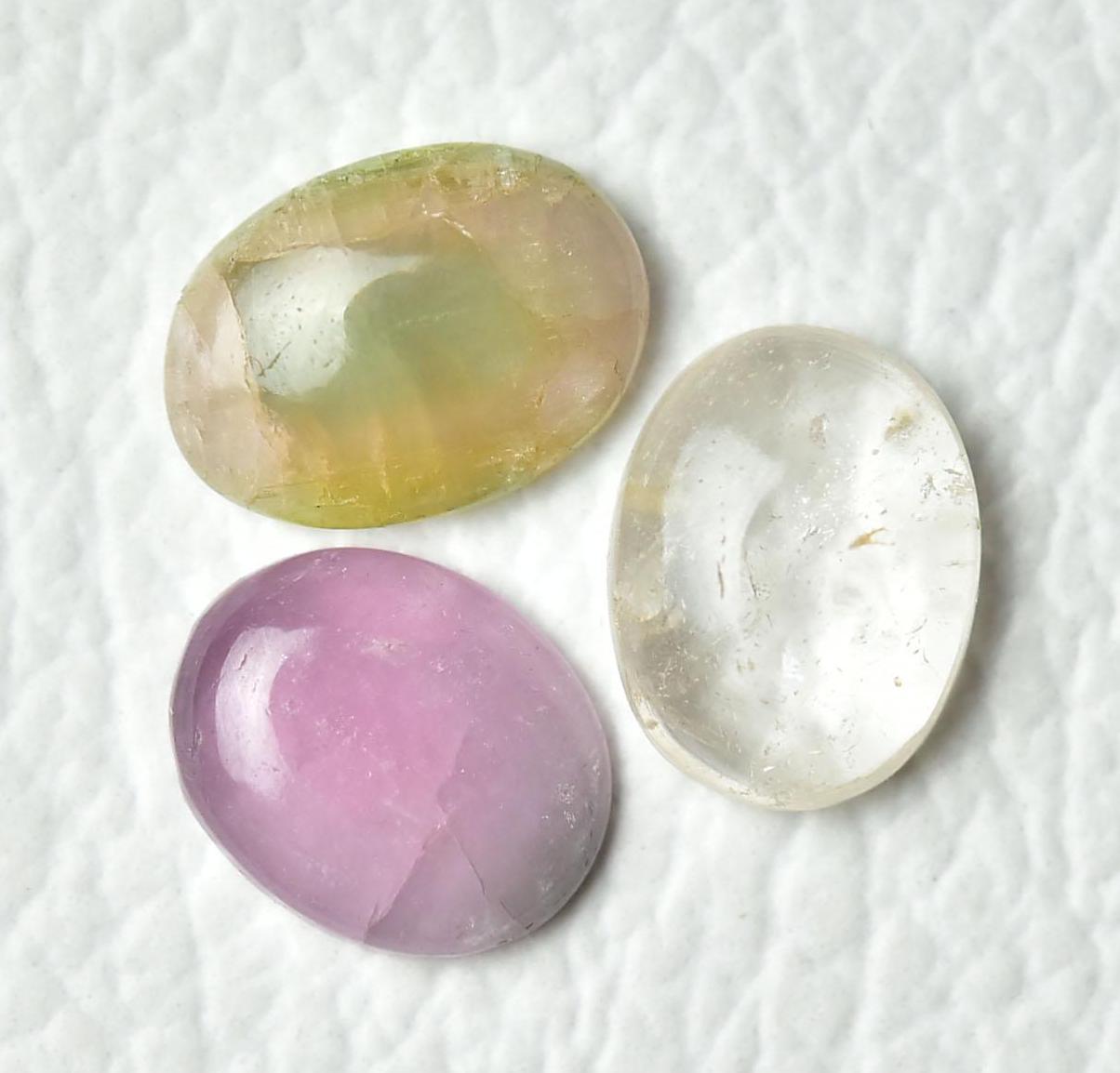 Lot De 3 Cabochons Ovales En Tourmaline Naturelle - 13.31 Carats, Qualité A+