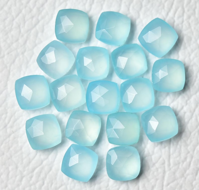 5 Stück Blauer Chalcedon Facettierte Lose Edelsteine Lot 8 mm bis 8,3 mm Kissenform Chalcedon Schliff Steine Halbedelsteine Brioletten C-8191 Bild 1