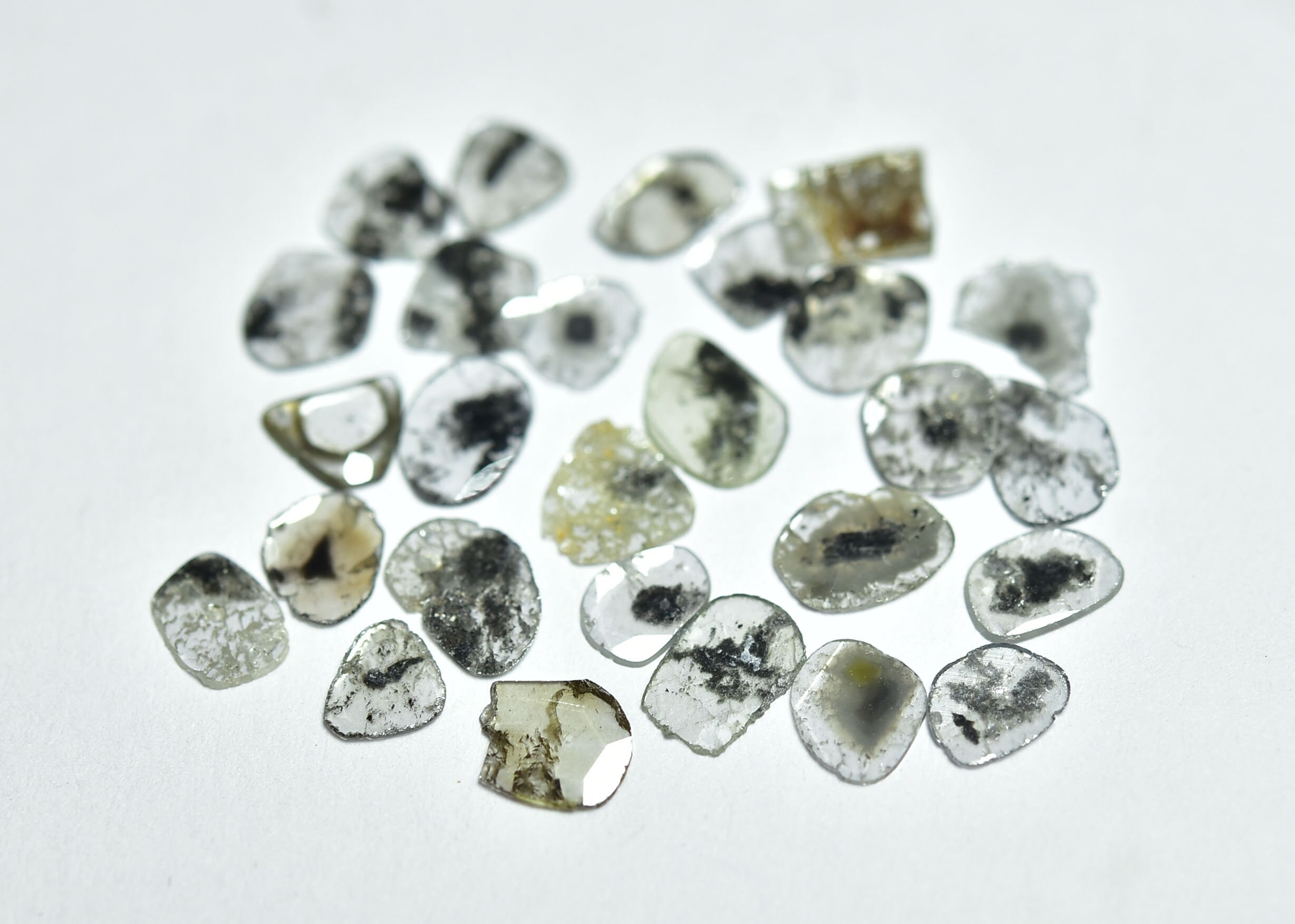 Perle Diamant Brute Naturelle 5mm - Gris Sel & Poivre - Facettée - 1 Pièce
