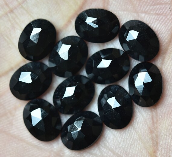 Lot De 10 Pierres Onyx Noir Naturelles – Cabochon Poli Ovale – 9x7mm – Inde