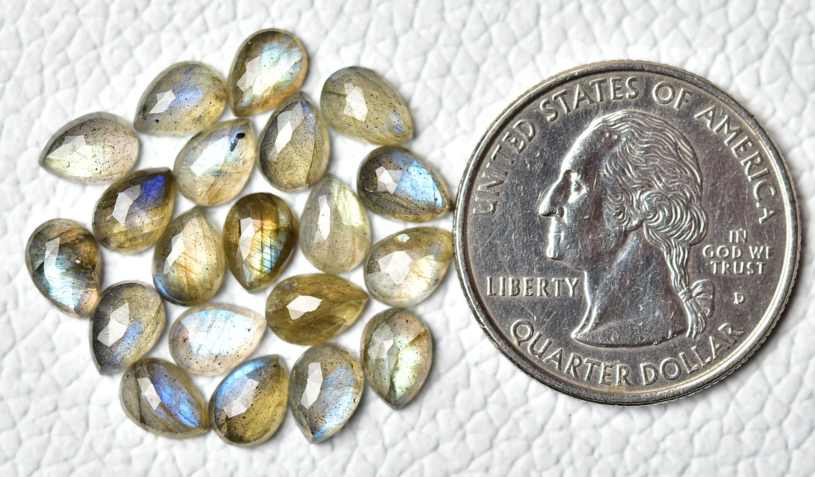 【約260g大容量高品質】ラブラドライト ペアシェイプ ファセットカット ルース 天然石ルース（裸石）ラブラドライト/ペアシェイプ【6×4mm】ファセット