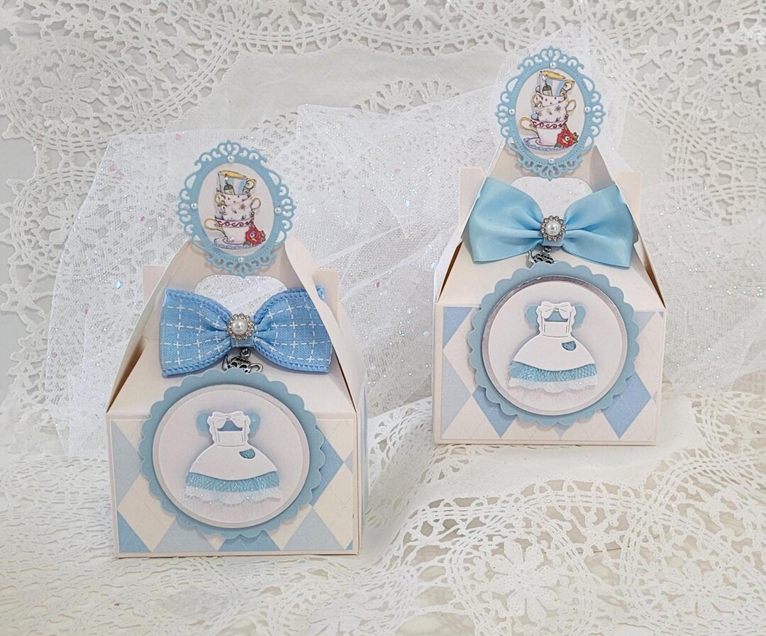 Alice in Wonderland Favor Boxes: Party Treat Candy Boxes. One-derland ...