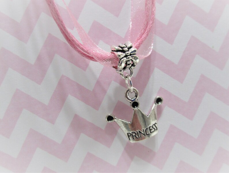 Set of 10 Princess Necklace Princess Party Favor Necklaces Etsy