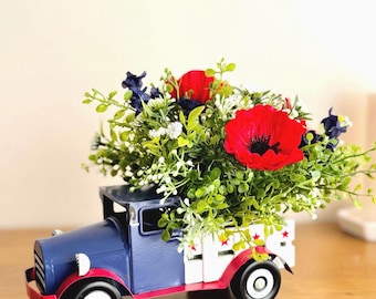 Patriotic Floral Truck Centerpiece, Red White Blue USA Decor, Americana Farmhouse Table Decor