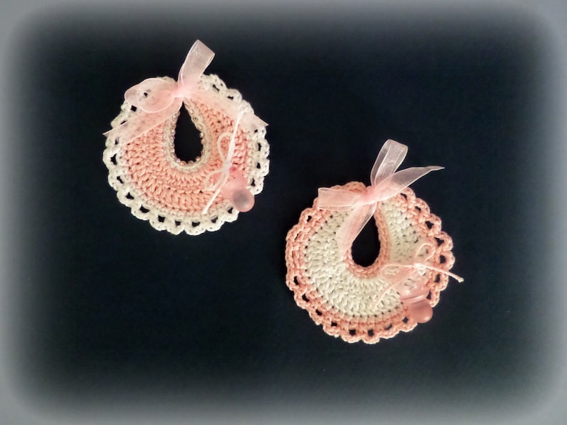 Crocheted Baby Shower Favor/baby Shower Favors/baby Shower Souvenirs