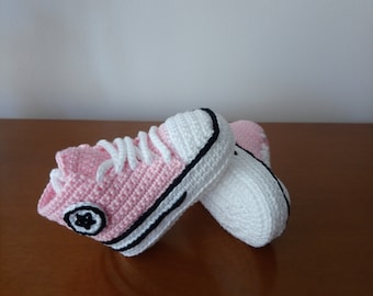 Crochet Baby Sneakers Converse/Baby Gift/Baby Booties/Ready to ship/Handmade sneakers