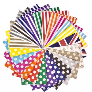Candy Stripe Paper Favor Bags, Polka Dot Sweet Treat Packaging (7x9)