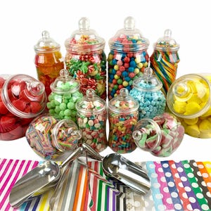 Plastic snoeppakket van 12 potten plus 2 schepjes 2 tangen 100 zakjes Voeg snoep toe en creëer een uniek snoepbuffet voor je huwelijksfeest of evenement