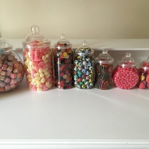 Vintage Plastic Sweet Jars 12 Jars, 2 Scoops, 2 Tongs and 100 bags 11 Colours Candy Table, Sweet Table, Sweet Buffet image 10