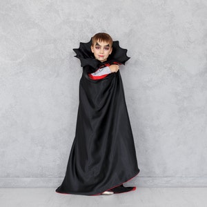 Halloween vampire cloak pattern, Halloween patterns, Vampire pattern, Vampire cloak, Halloween pattern for witch, Size: Kid - Adult, A4 A0