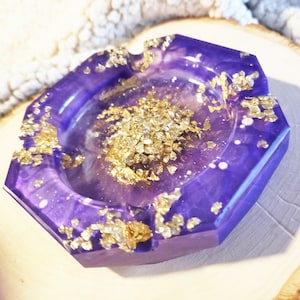 Gemstone Inspired Ash Tray: Amethyst Purple and Gold Stone