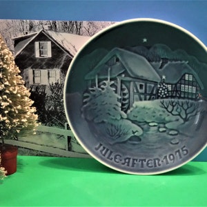 BING & GRONDAHL 1975 CHRISTMAS Plate...&quot;Christmas At The Old Water-mill&quot;...From Our Private Collection...Includes All Original Packaging