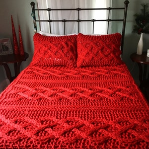 Mega chunky cable knit bed cover / blanket / throw / baby car seat blanket image 5