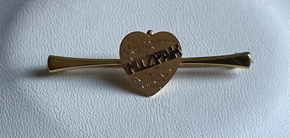 9ct gold Mizpah brooch - image 1