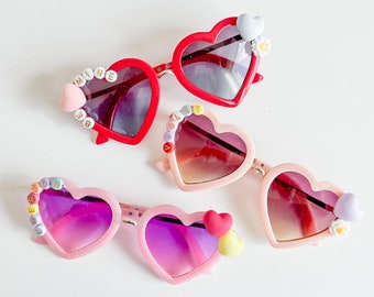Personalized heart sunglasses, toddler heart sunglasses, baby heart sunglasses, retro sunglasses, retro kids sunglasses, name sunglasses