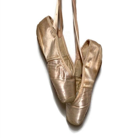 Vintage Ballet Shoes, Pink Ballerina Pointe Shoes,