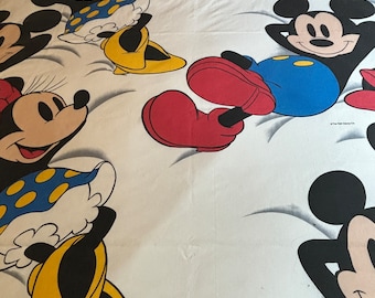 ヴィンテージ ディズニー ミッキーマウス レッド x ブラック フラット