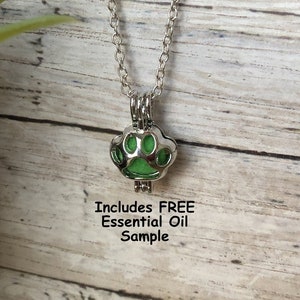 Aromatherapy Necklace - Dog Paw Print - Diffuser Necklace with Free Essential Oil Sample